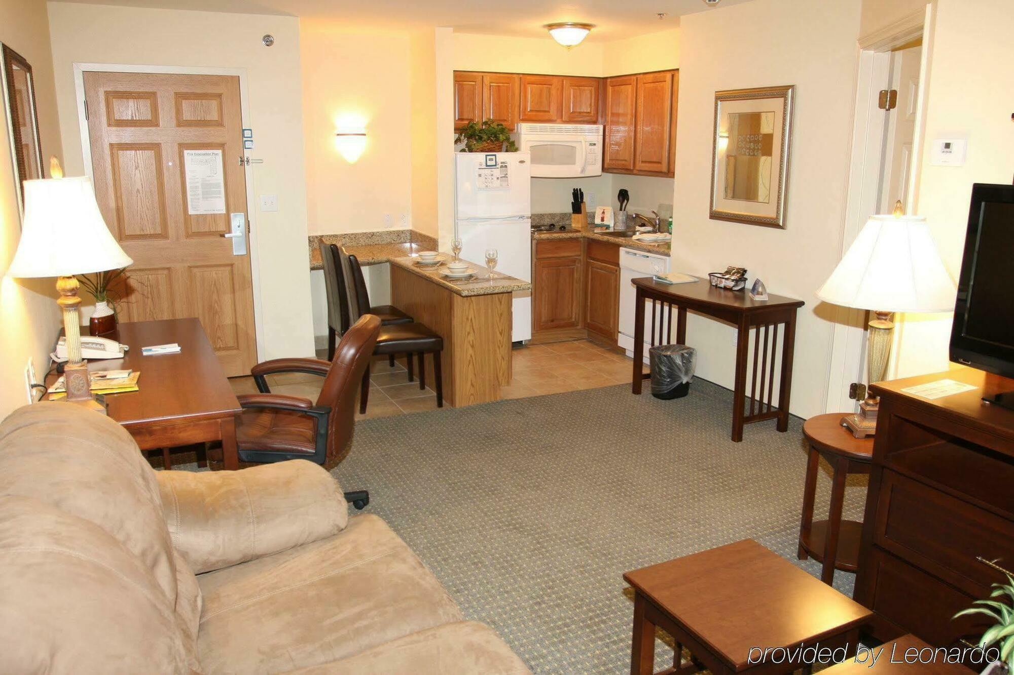 Staybridge Suites Mcallen By Ihg Zimmer foto