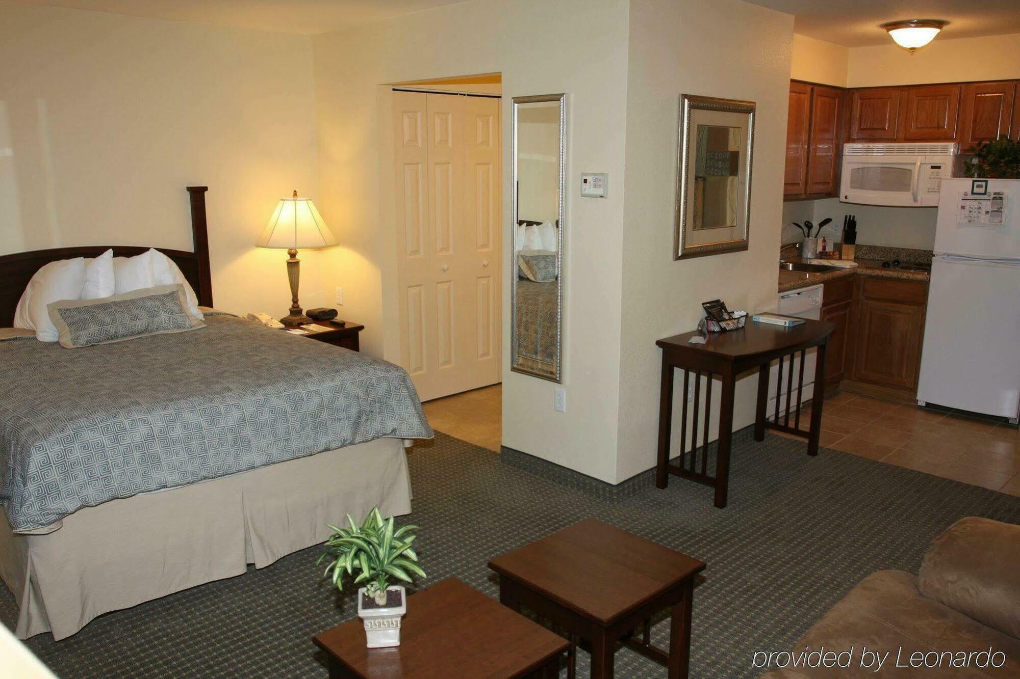 Staybridge Suites Mcallen By Ihg Zimmer foto